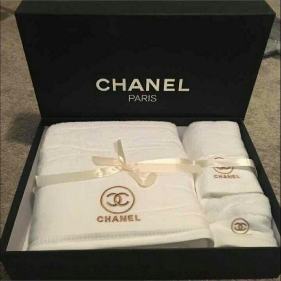 Khăn quà tặng chanel 2 - Xưởng khăn xuất khẩu - Viet nam towel export